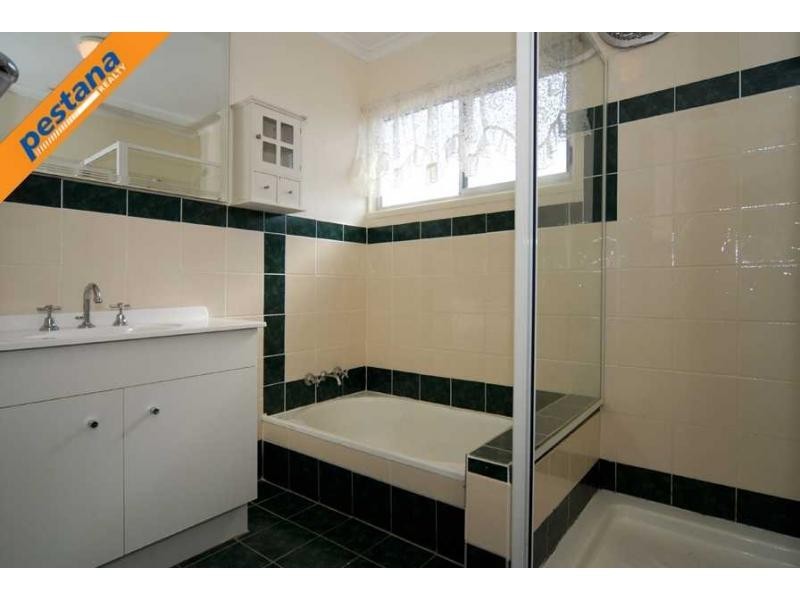 152 North Road, Woodridge QLD 4114