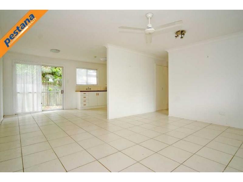 1&2/9 Durham Crescent, Bray Park QLD 4500