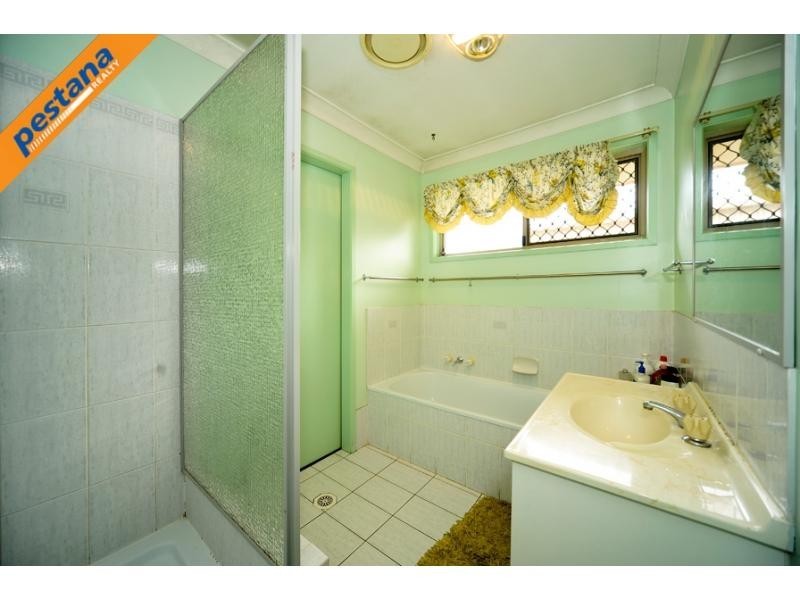 1 Claudia Street, Kingston QLD 4114