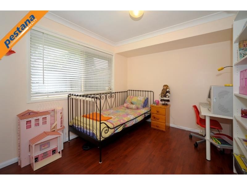 115 Pohon Drive, Tanah Merah QLD 4128