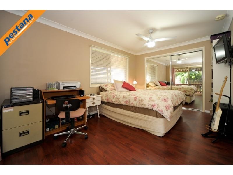 115 Pohon Drive, Tanah Merah QLD 4128