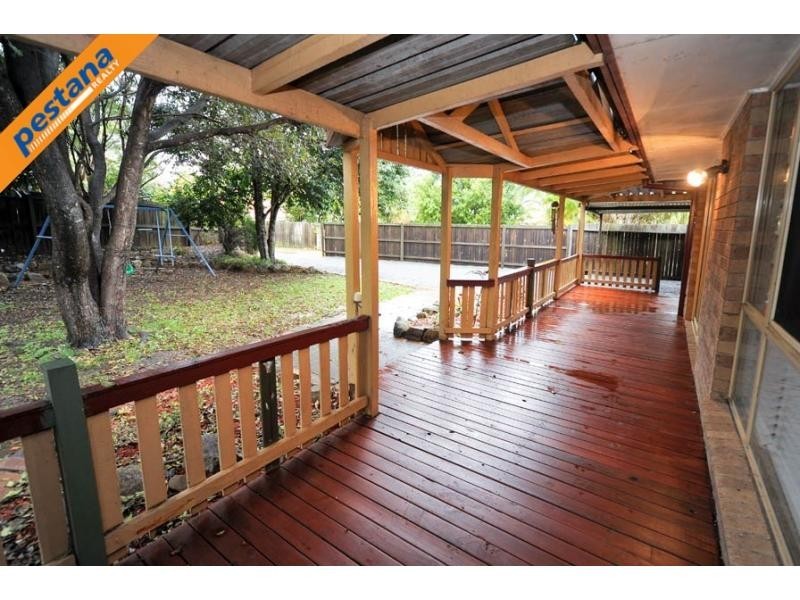 115 Pohon Drive, Tanah Merah QLD 4128
