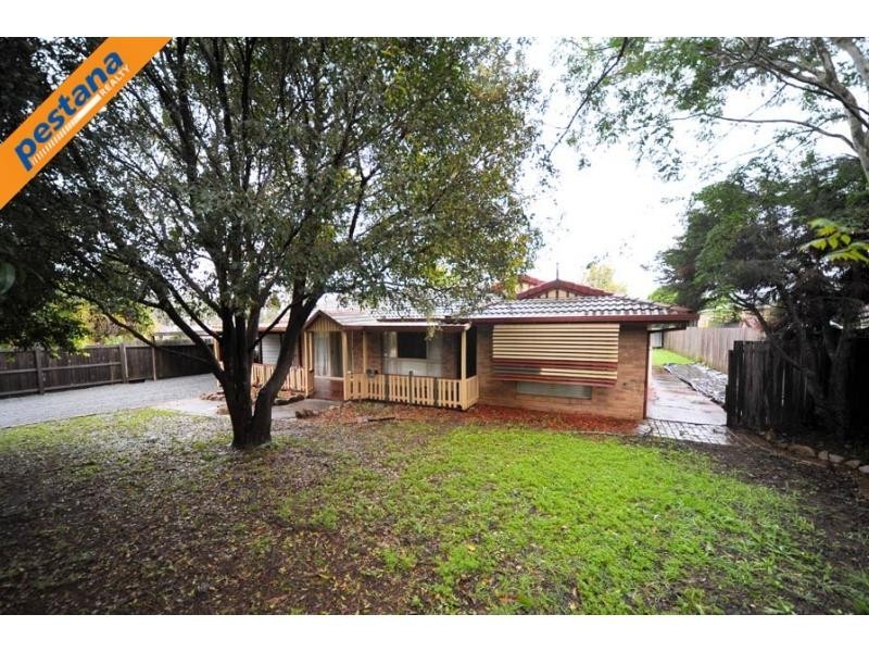115 Pohon Drive, Tanah Merah QLD 4128