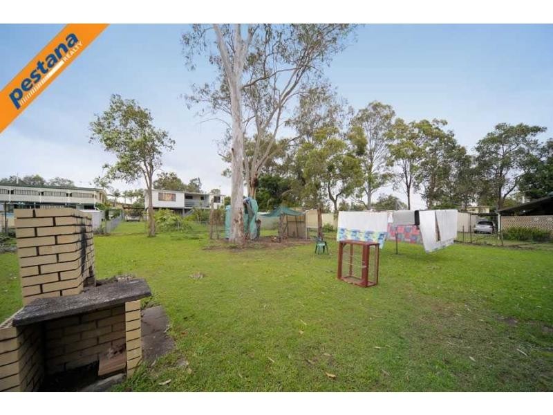 138 Bardon Road, Kingston QLD 4114