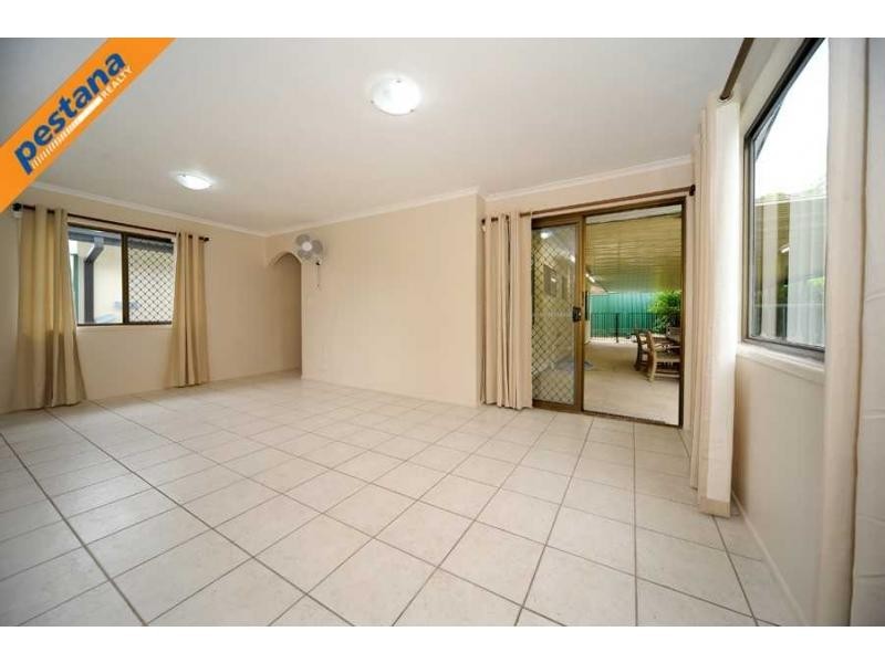 5 Lynelle Street, Marsden QLD 4132
