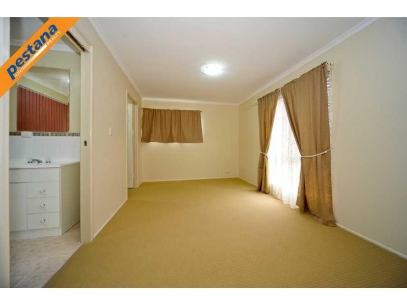 5 Lynelle Street, Marsden QLD 4132