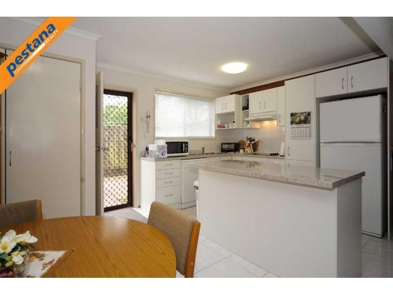 30/127 Hall Road, Springwood QLD 4127