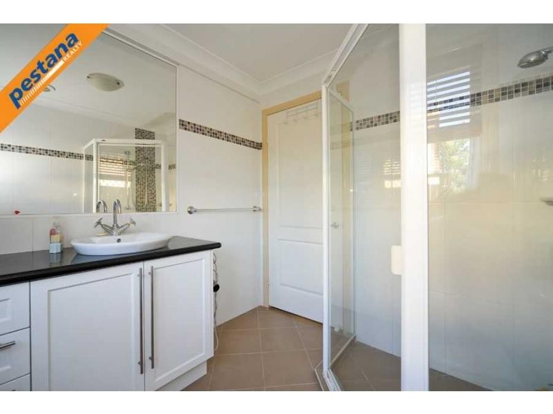 3 Benbow Court, Springwood QLD 4127