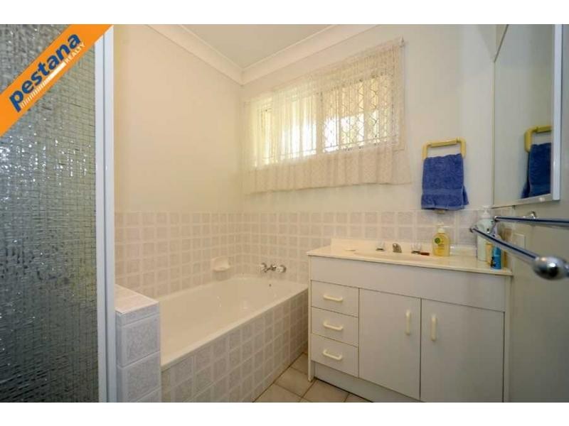 4 Valis Street, Waterford West QLD 4133