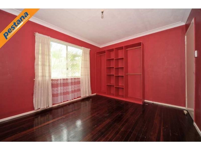 9 Wilbur Street, Woodridge QLD 4114