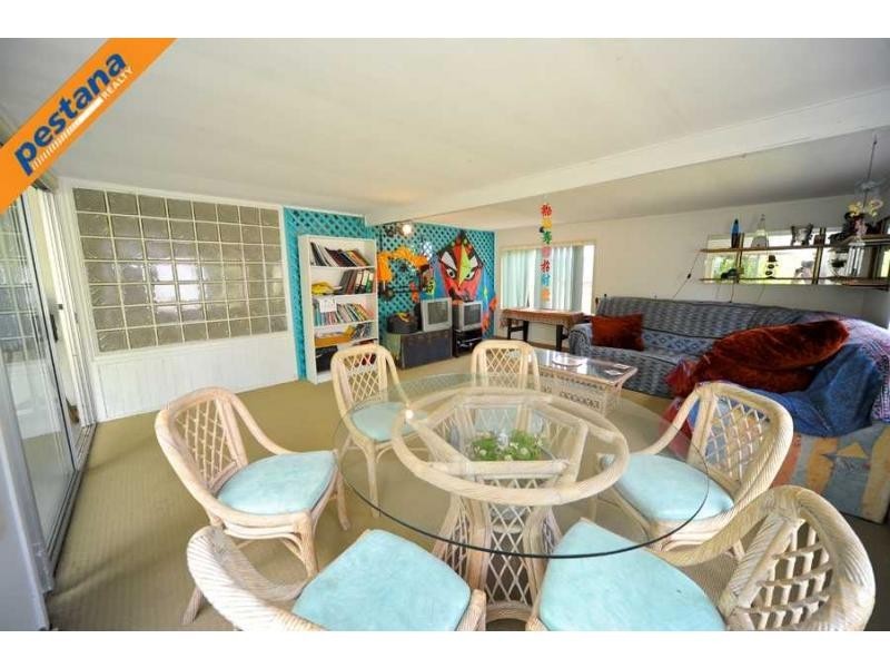 57 Veronica Avenue, Daisy Hill QLD 4127