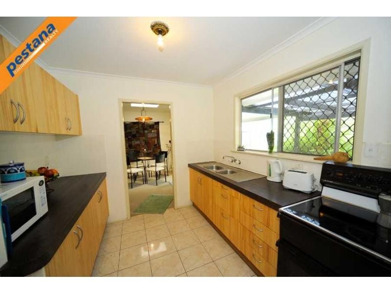 57 Veronica Avenue, Daisy Hill QLD 4127