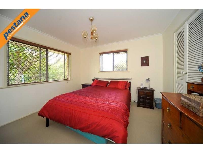 57 Veronica Avenue, Daisy Hill QLD 4127