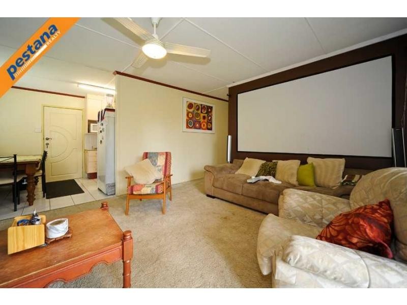 13 Lowanna Street, Slacks Creek QLD 4127