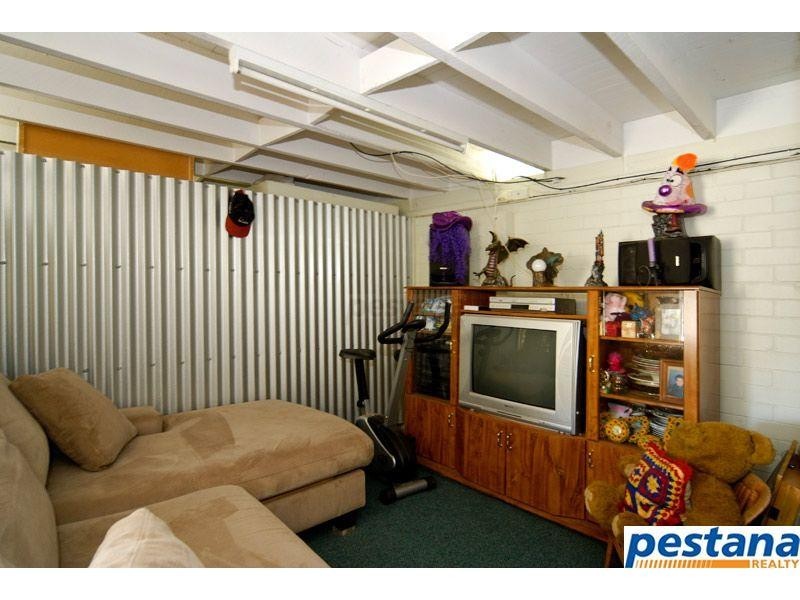 27 Orchid Street, Woodridge QLD 4114