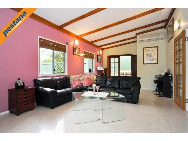 2 Merlin Court, Rochedale South QLD 4123