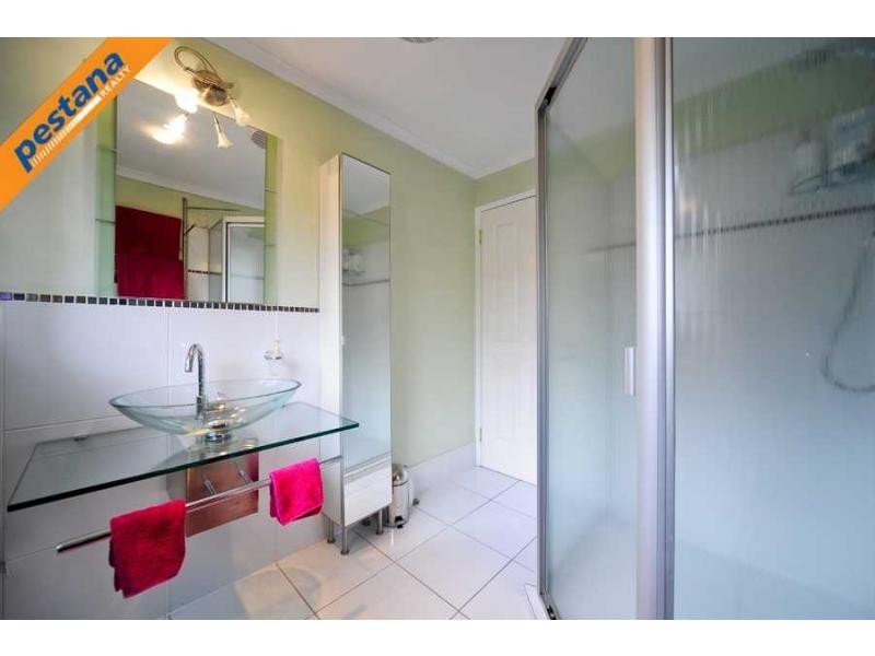 2 Merlin Court, Rochedale South QLD 4123