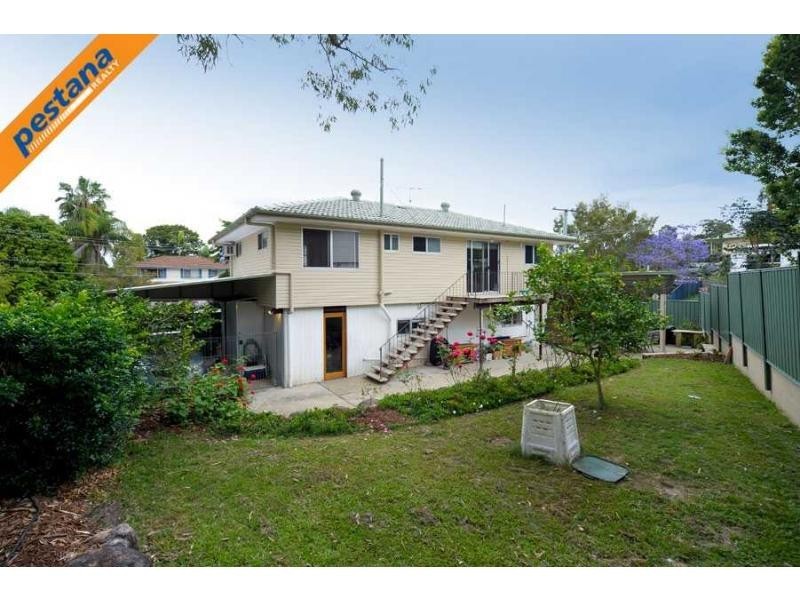 2 Merlin Court, Rochedale South QLD 4123