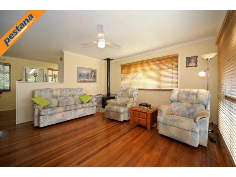 28 Jindavee Crescent, Slacks Creek QLD 4127