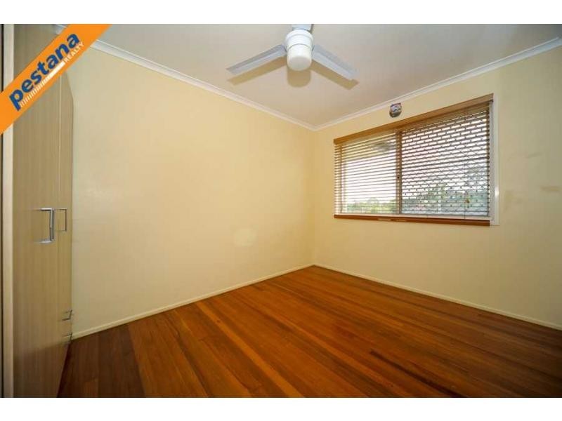 28 Jindavee Crescent, Slacks Creek QLD 4127