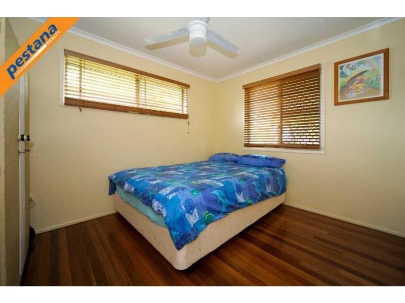 28 Jindavee Crescent, Slacks Creek QLD 4127