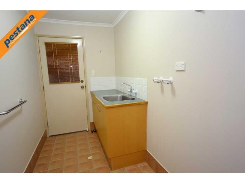 6 Cardwell Court, Meadowbrook QLD 4131