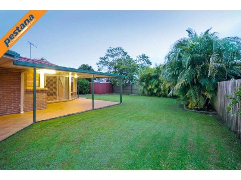 6 Cardwell Court, Meadowbrook QLD 4131