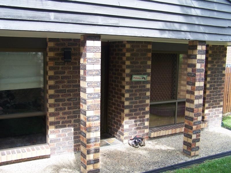 20 Bradley Street, Springwood QLD 4127