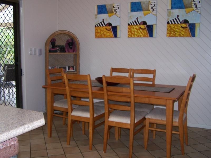 20 Bradley Street, Springwood QLD 4127