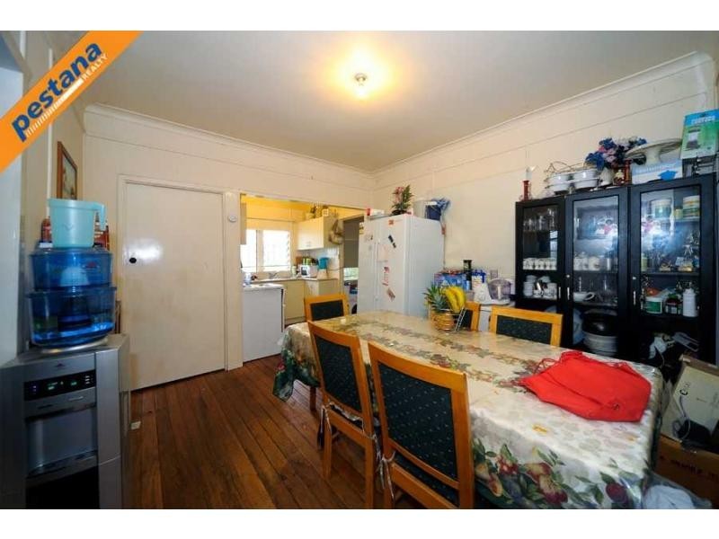 116 Railway Parade, Woodridge QLD 4114