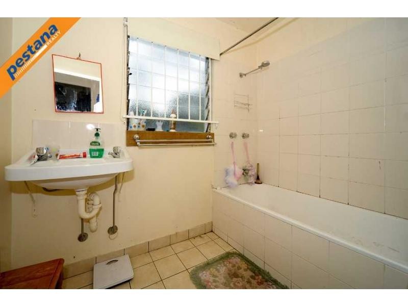 116 Railway Parade, Woodridge QLD 4114