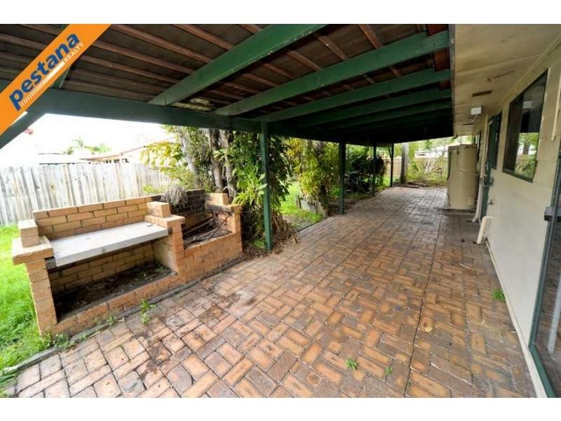 13 Sharon Drive, Eagleby QLD 4207