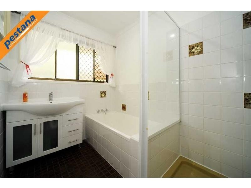 5 Nottingham Court, Daisy Hill QLD 4127