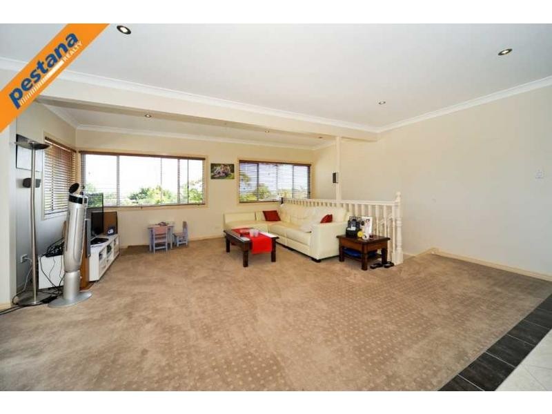 3 Benbow Court, Springwood QLD 4127