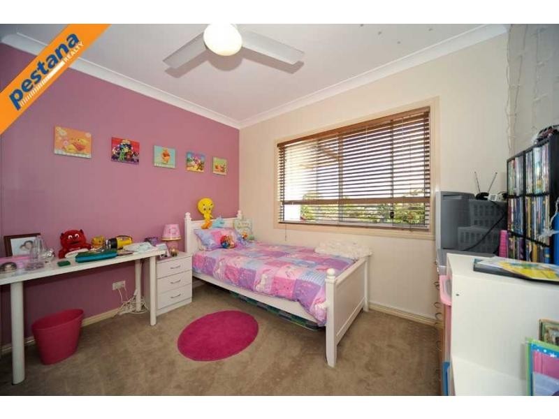 3 Benbow Court, Springwood QLD 4127
