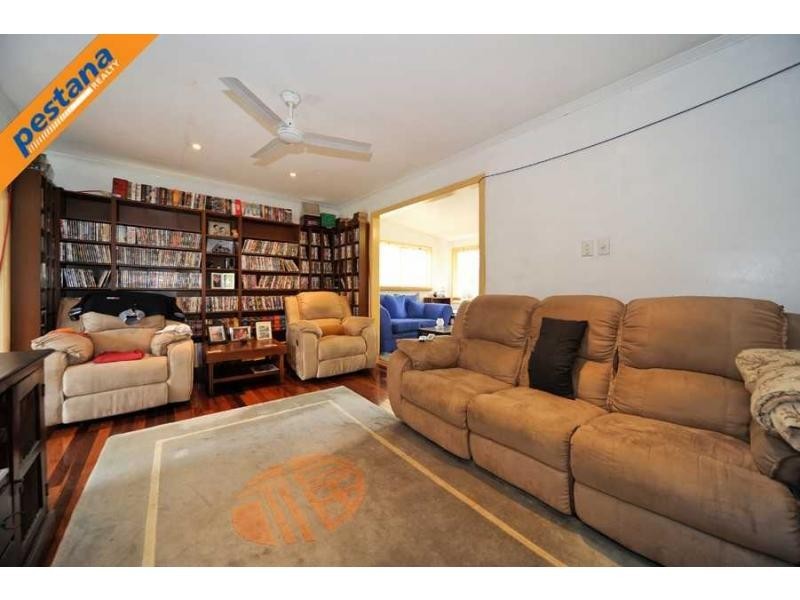 124 Bardon Road, Kingston QLD 4114
