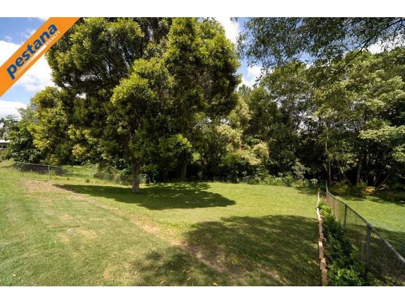 9 Conifer Street, Daisy Hill QLD 4127
