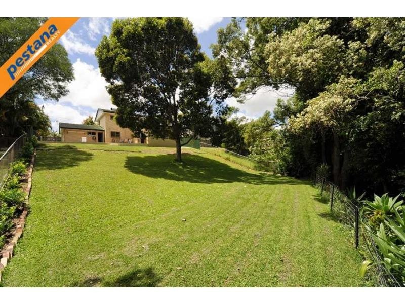 9 Conifer Street, Daisy Hill QLD 4127