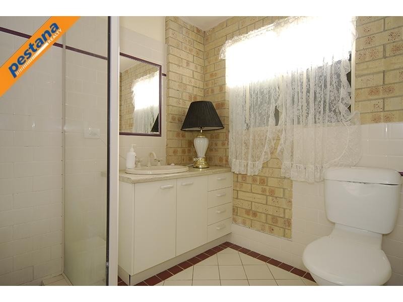42 Moore Street, Loganlea QLD 4131