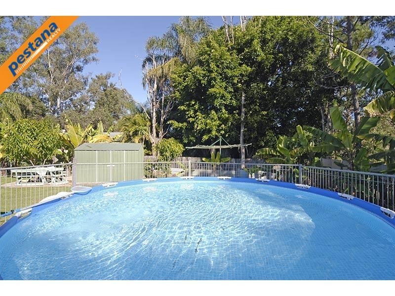 42 Moore Street, Loganlea QLD 4131