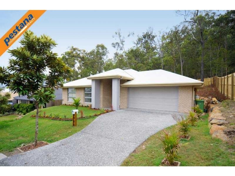 16 Carnarvon Crescent, Waterford QLD 4133