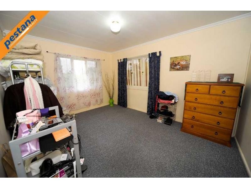 24 Jacaranda Avenue, Logan Central QLD 4114