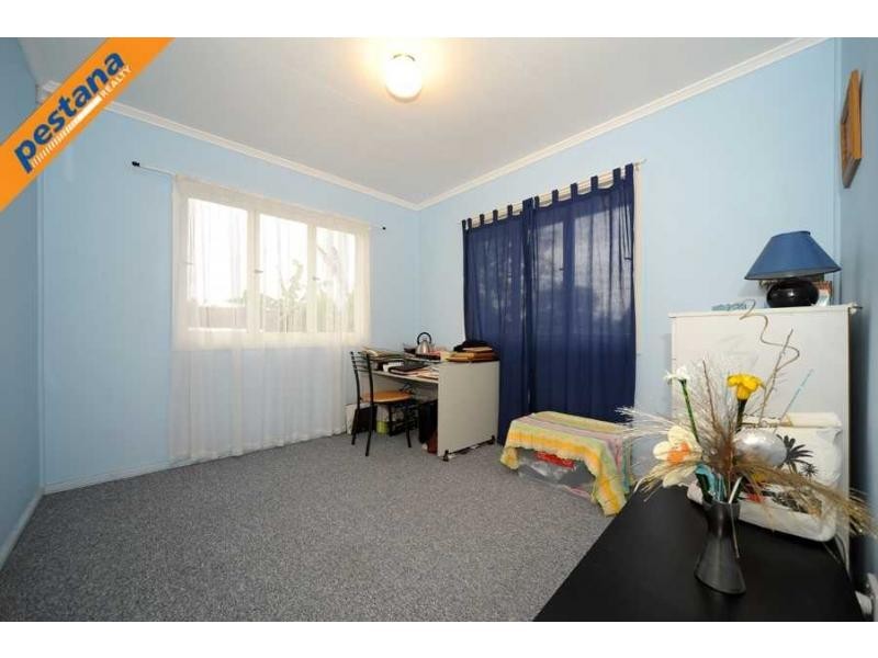 24 Jacaranda Avenue, Logan Central QLD 4114