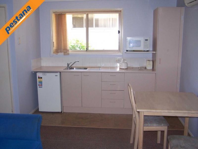 5,6,8/482 Kingston Road, Kingston QLD 4114