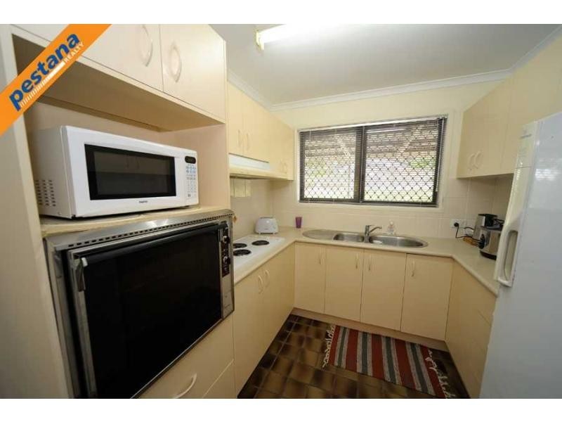 34 Wootton Crescent, Springwood QLD 4127