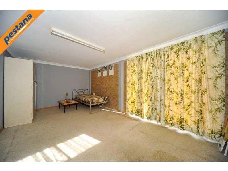 15 Woodrose Street, Kingston QLD 4114