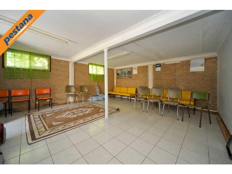 15 Woodrose Street, Kingston QLD 4114