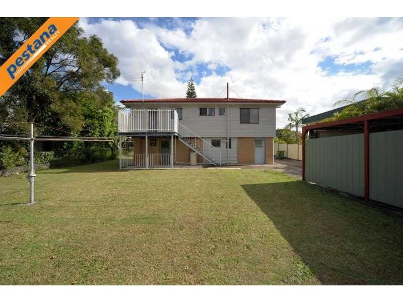 15 Woodrose Street, Kingston QLD 4114