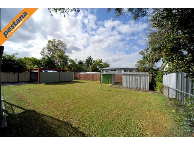15 Woodrose Street, Kingston QLD 4114