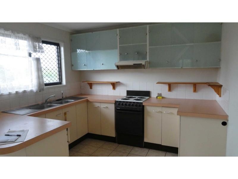 15 Curzon Street, Browns Plains QLD 4118